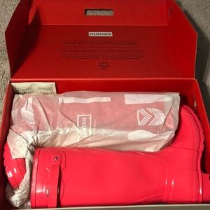 NWT Hunter women’s boots, size 10